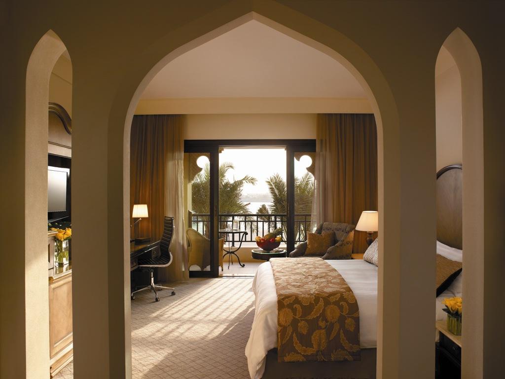 Deluxe Rooms