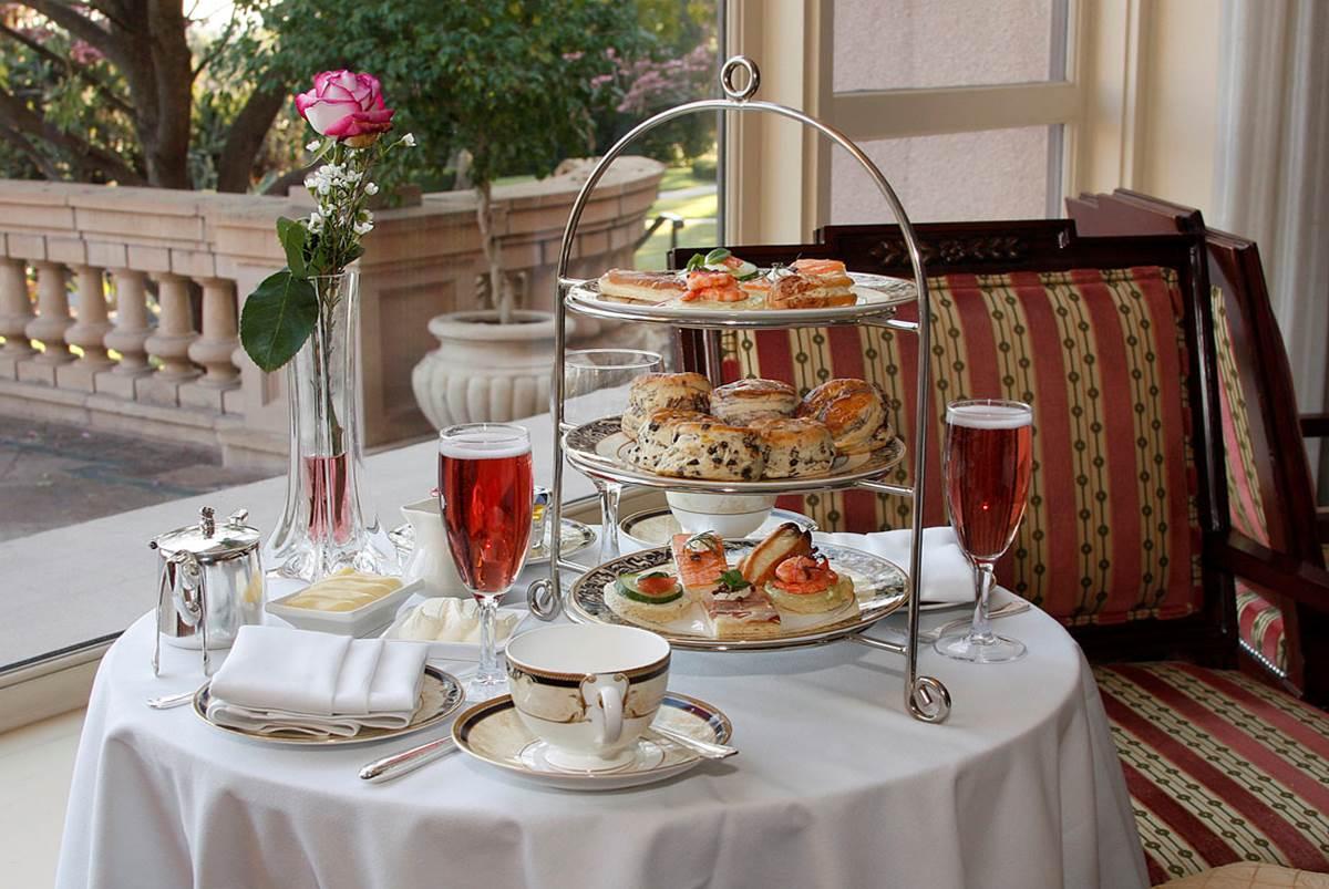 The Langham Huntington, Pasadena, Los Angeles, United States — The Langham Huntington, Pasadena, Los Angeles - Afternoon Tea with Wedgewood
