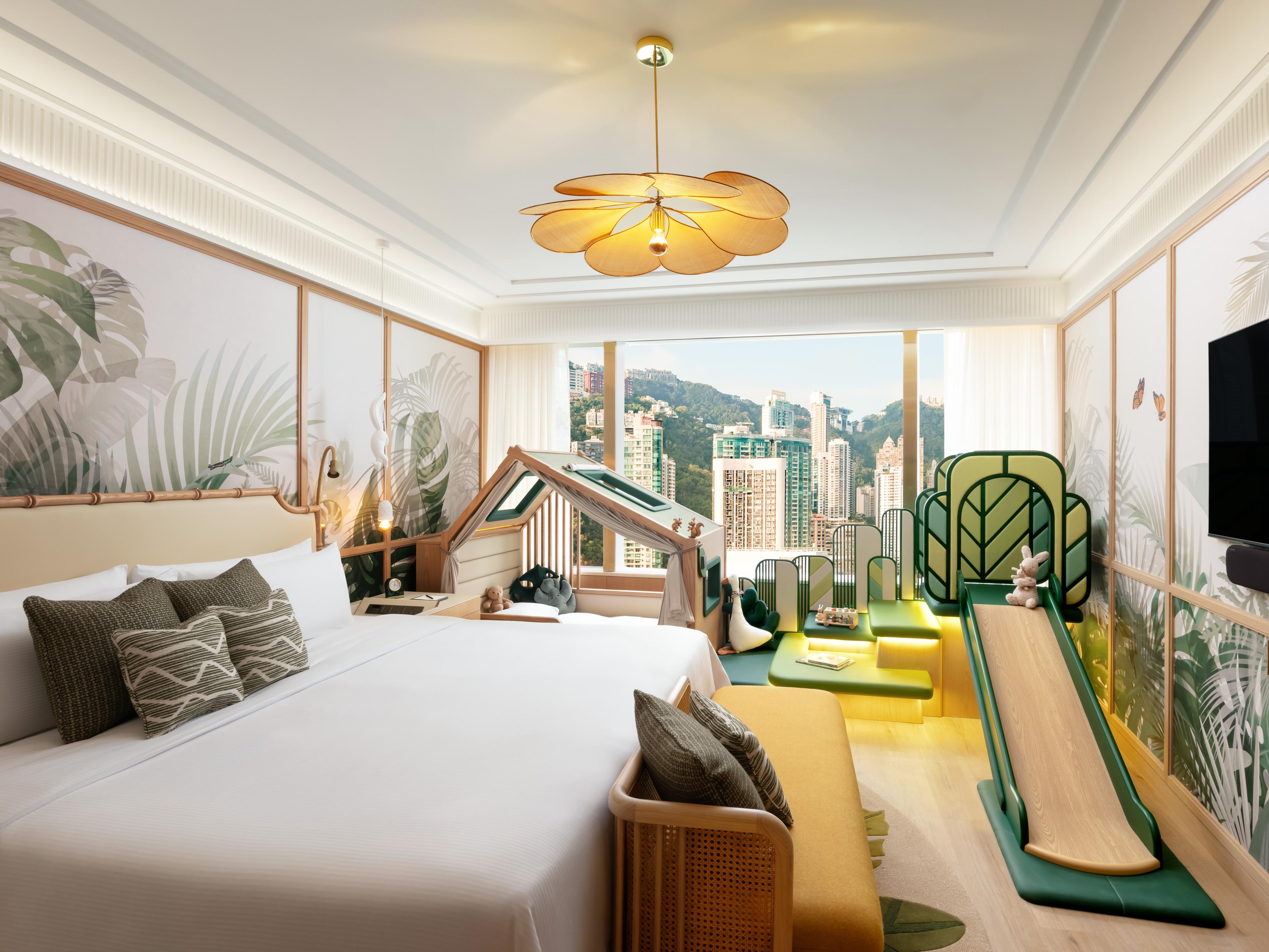Family Themed Rooms - Garden Lodge Themed Family Room