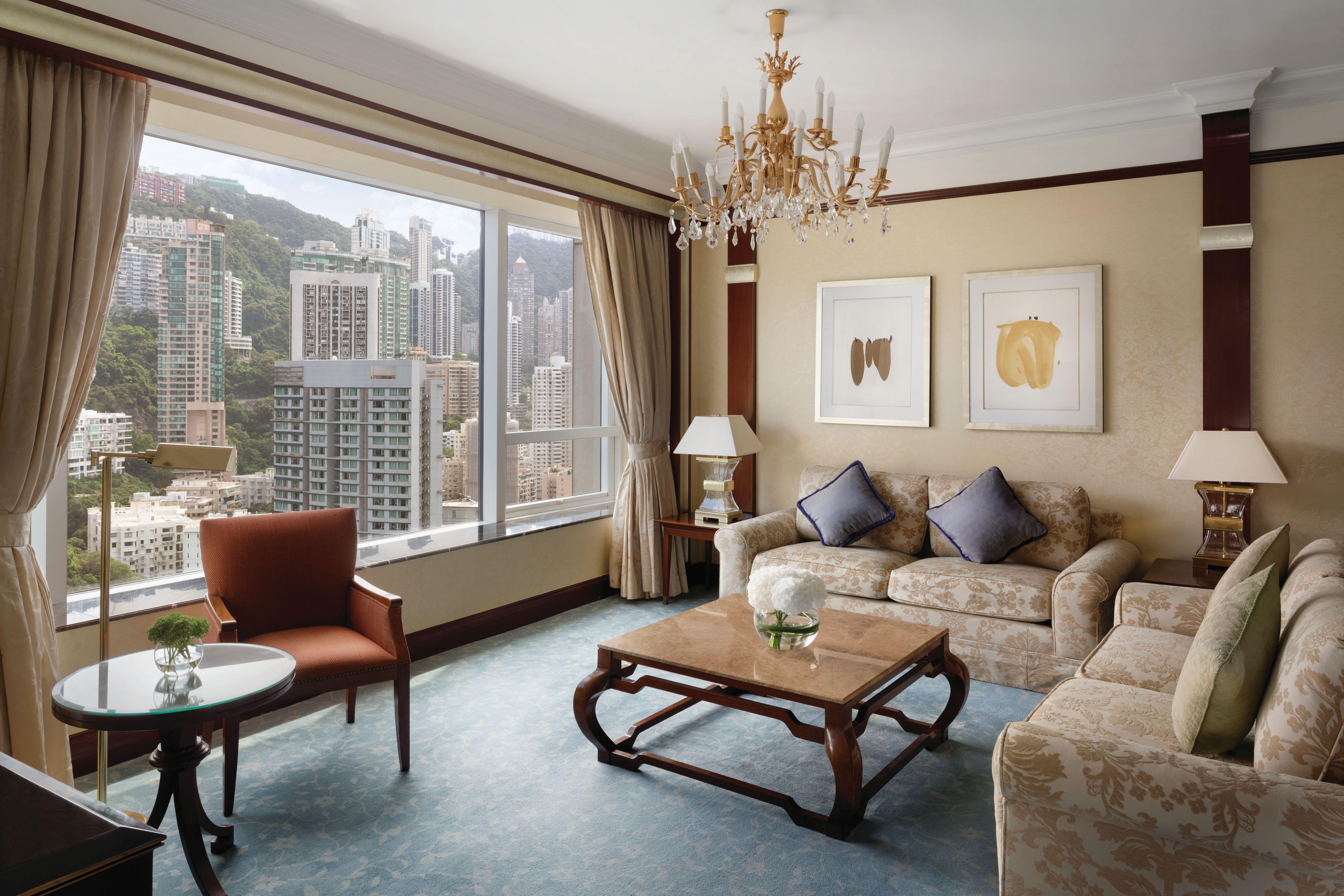 Executive Suites & Harbour View Suites