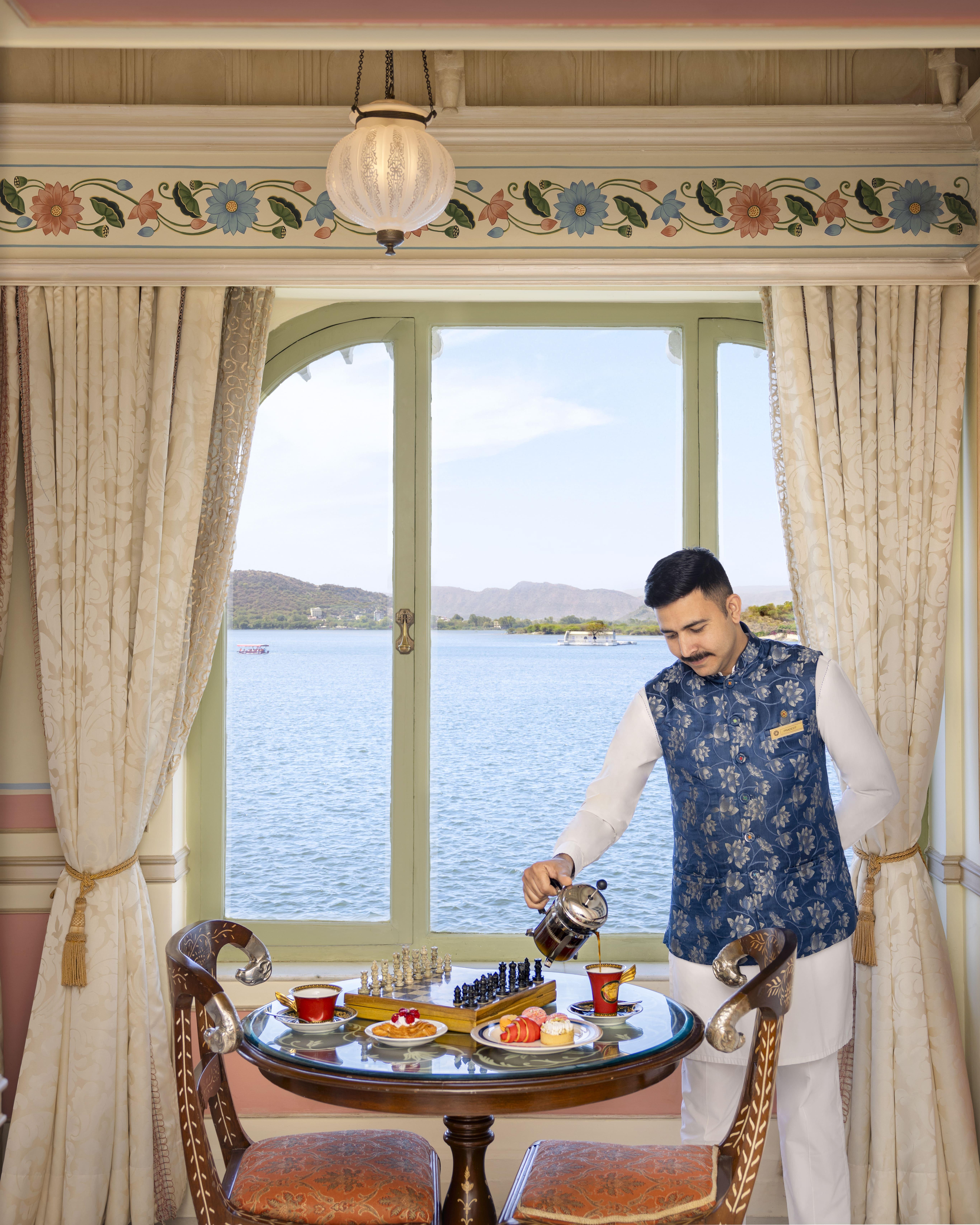 Palace Room Lake View