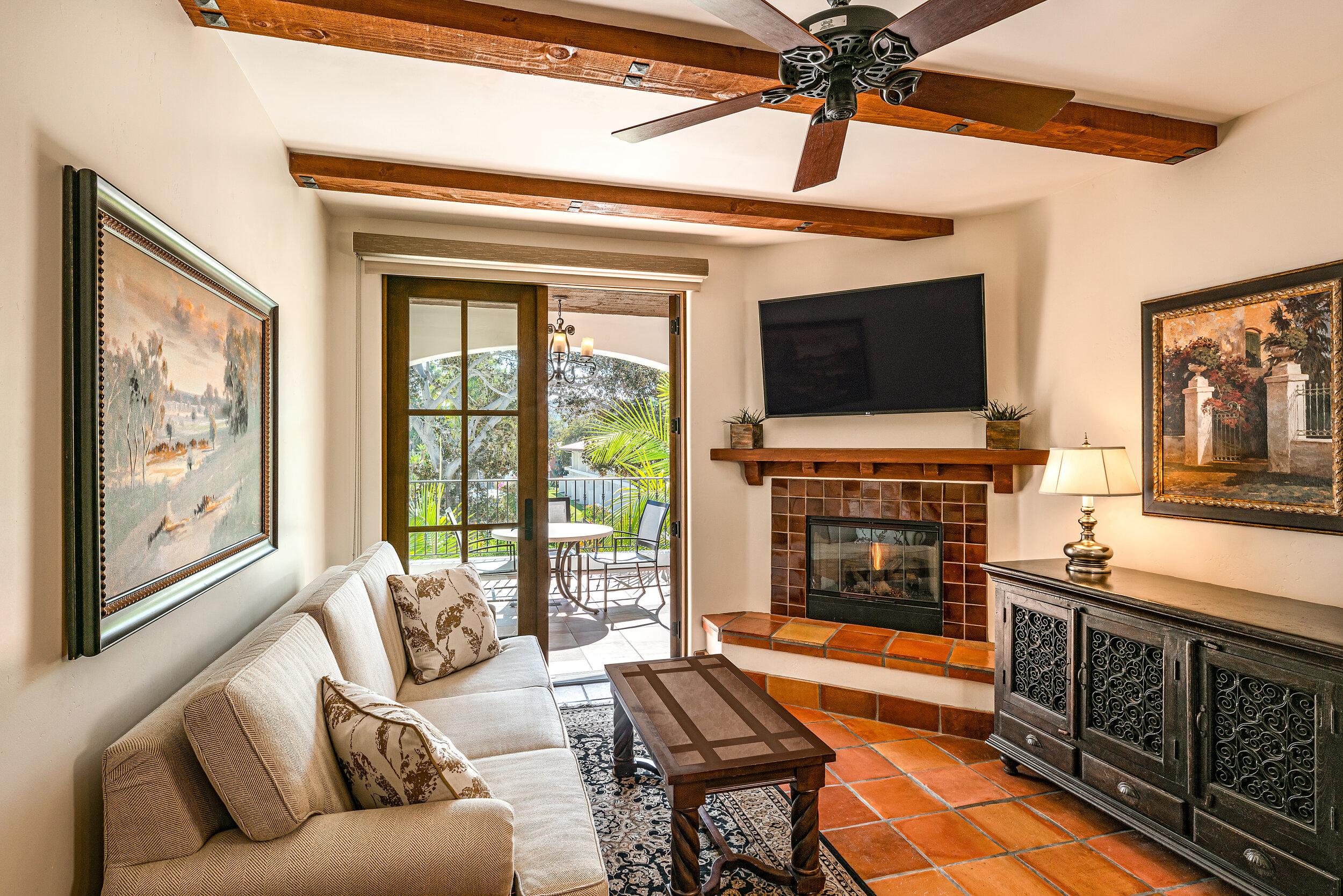 Deluxe Petite Villa Suite