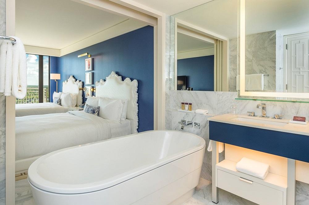 2 Queen Beds