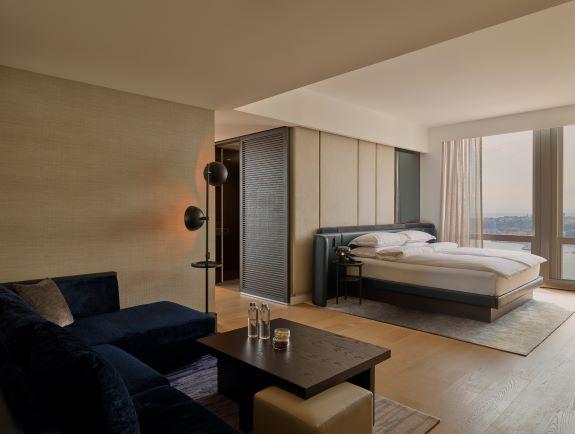Deluxe River View Junior Suite