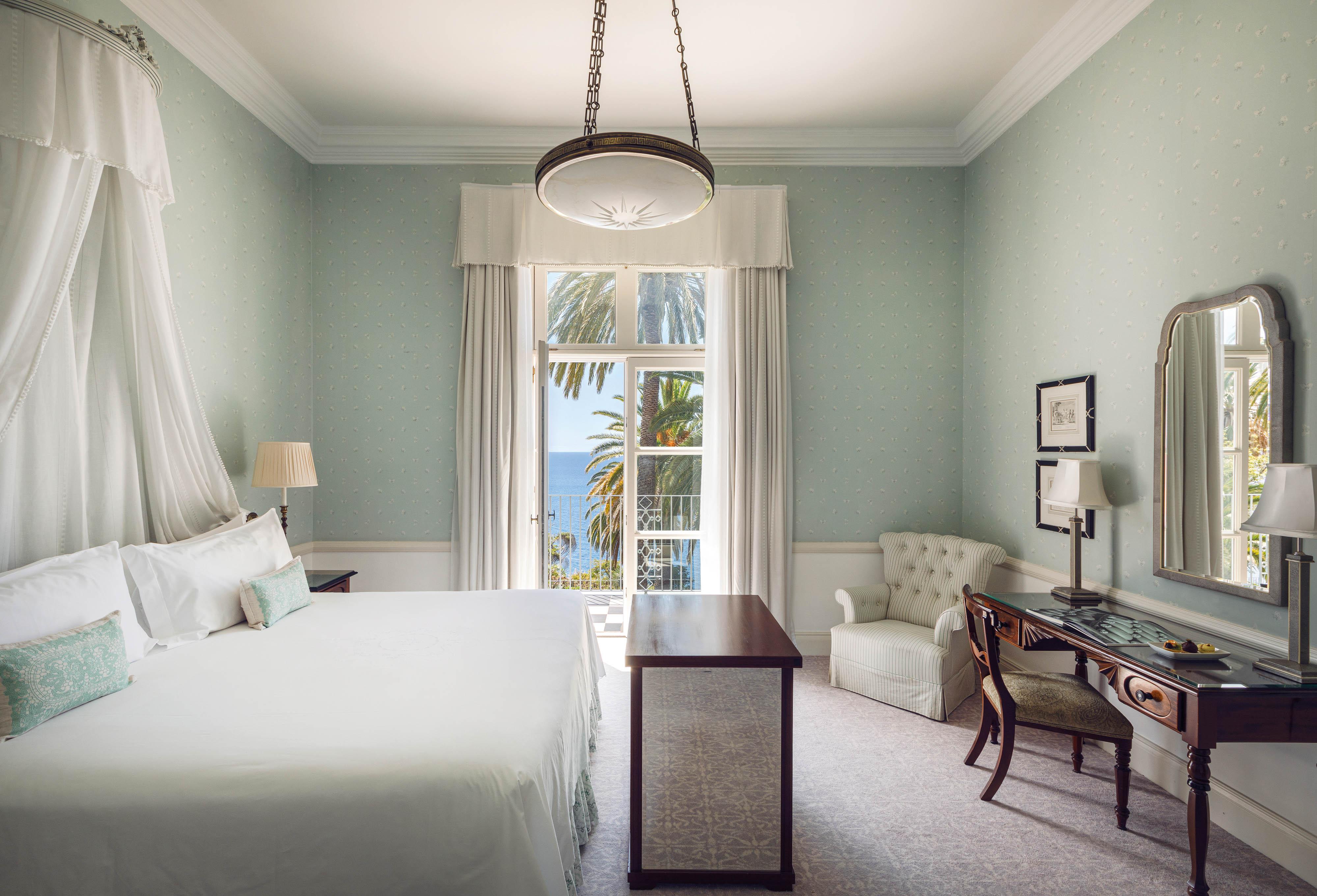 Winston Churchill Suite