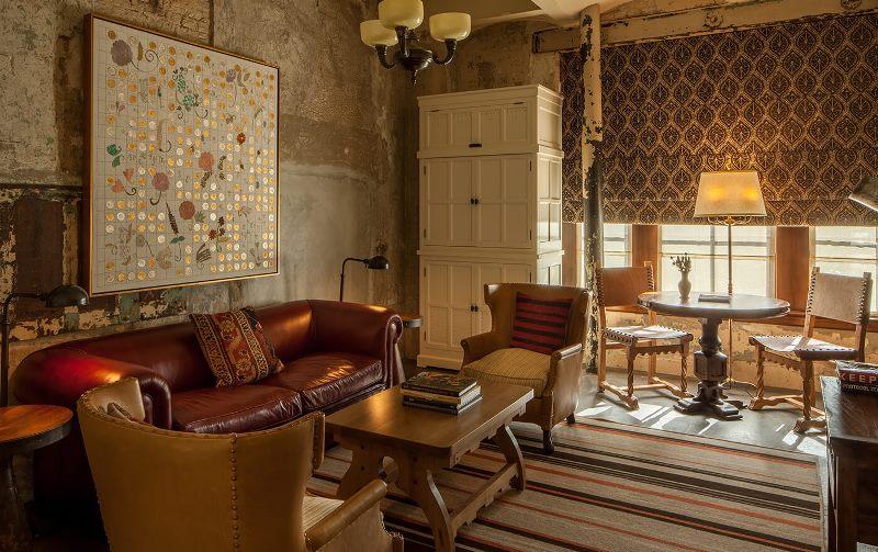 Plaza Suite