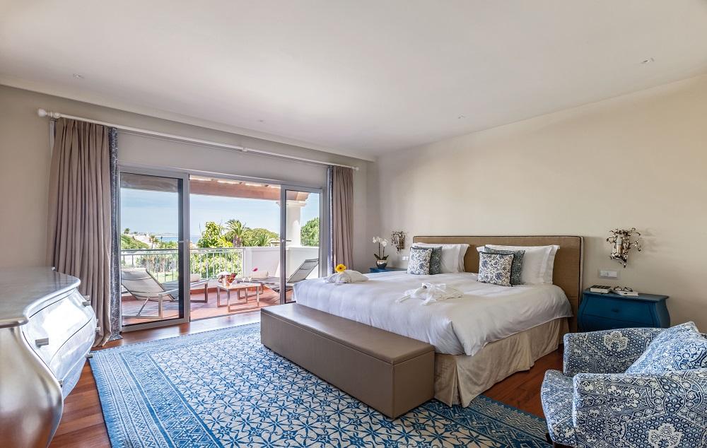 Penthouse Suite