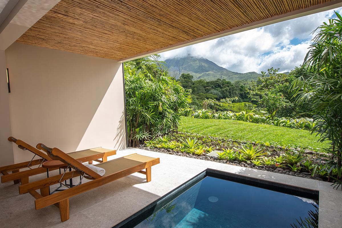 Private Pool Suite