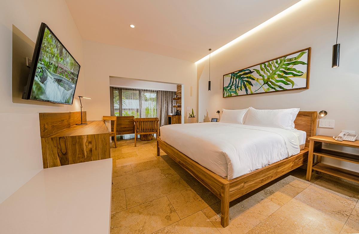 Orchid Room King Bed