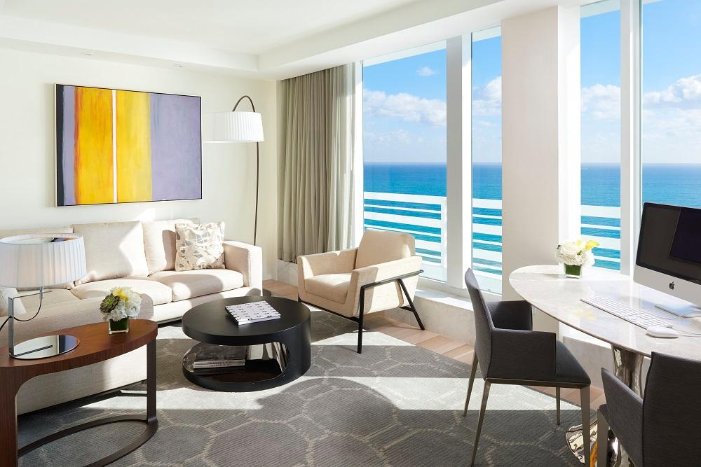 Le Ciel Oceanfront Suite