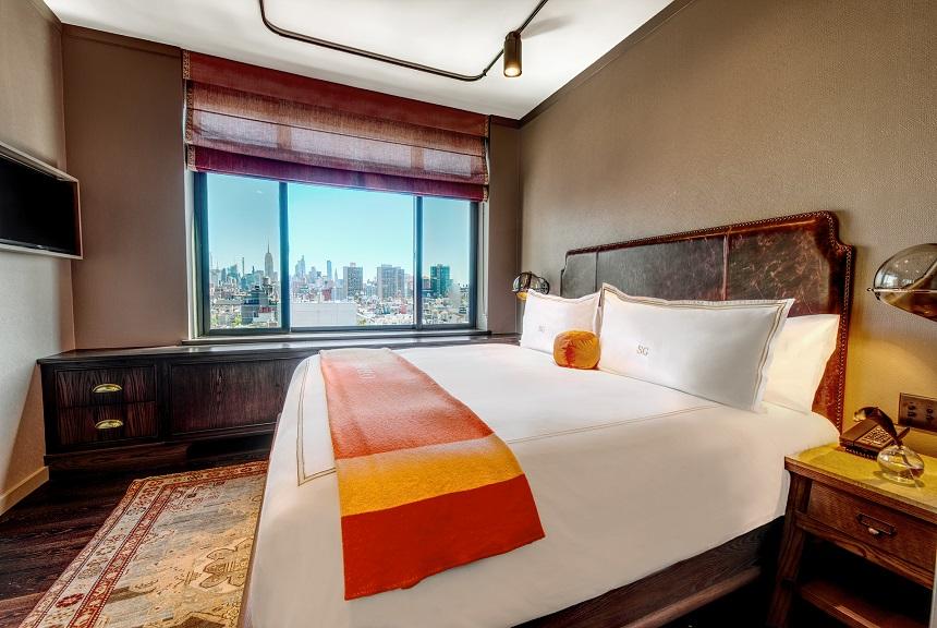 Deluxe One Bedroom Suite