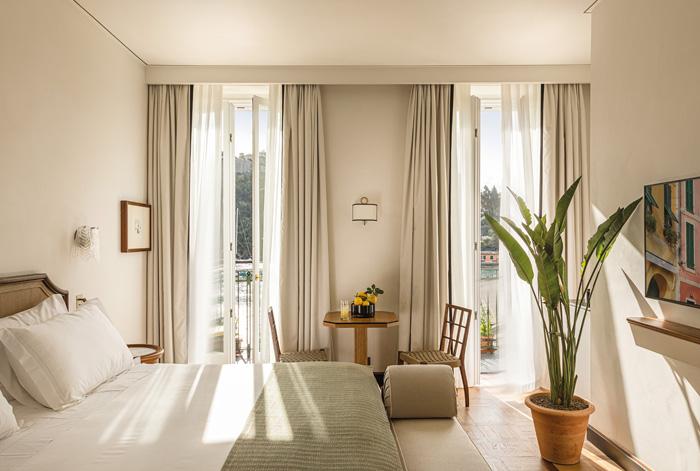 Sea View And Balcony Suite