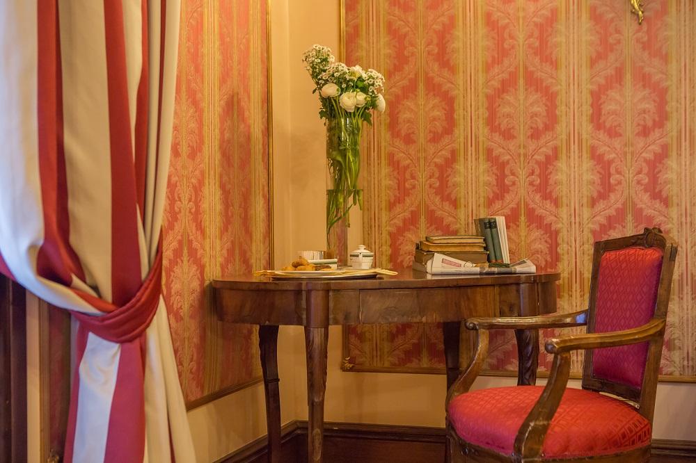 Grand Deluxe Room