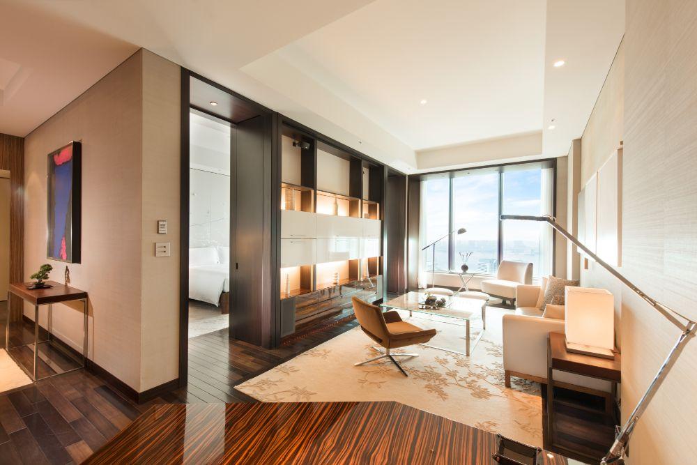 Deluxe Bay View Suite