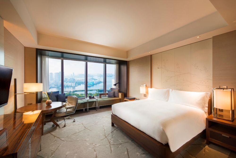 Executive Bay View Room