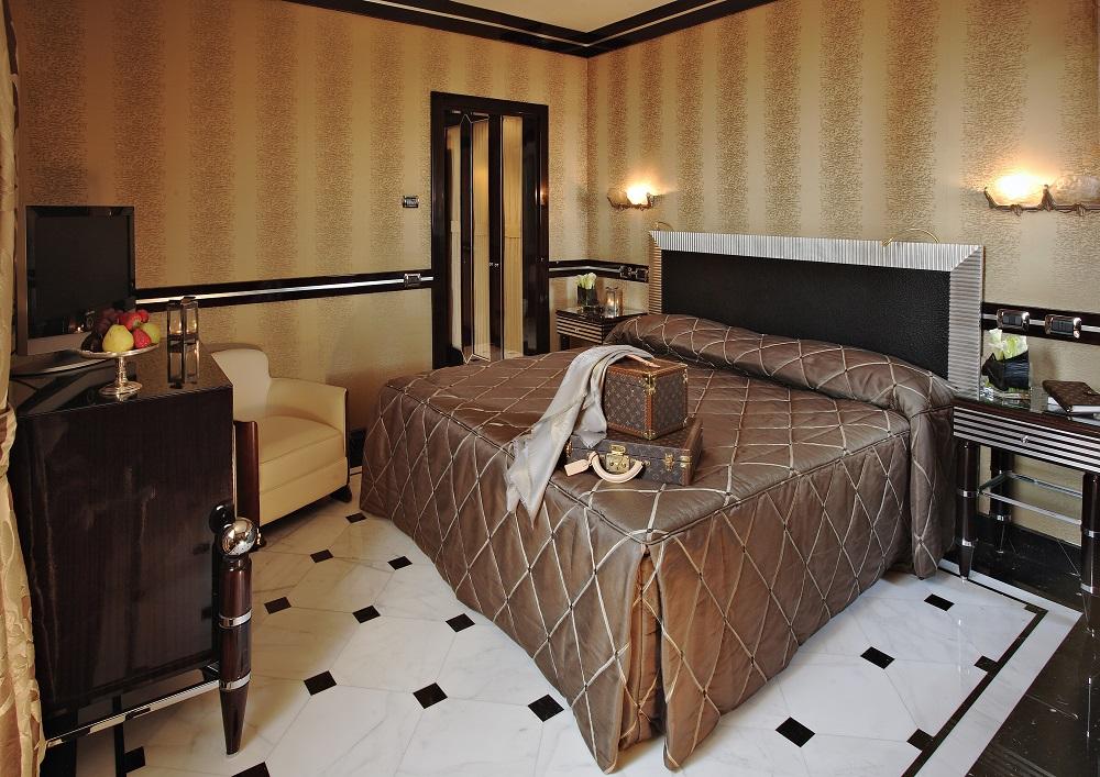Art Deco Terrace Suite