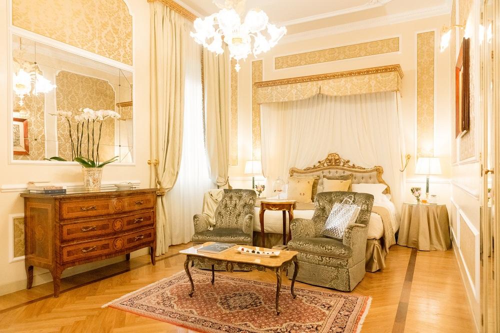 Grand Deluxe Rooms