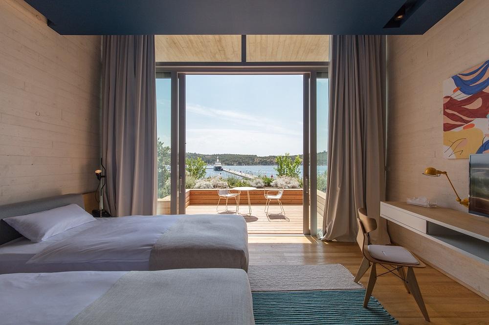 Superior Twin Marina View Room