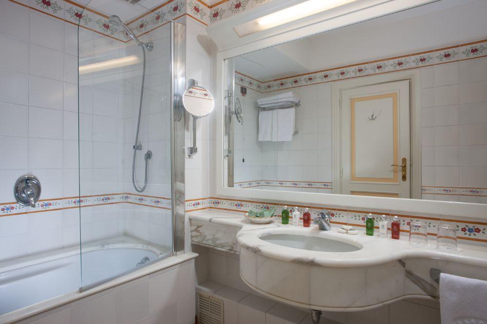 Classic Standard Room
