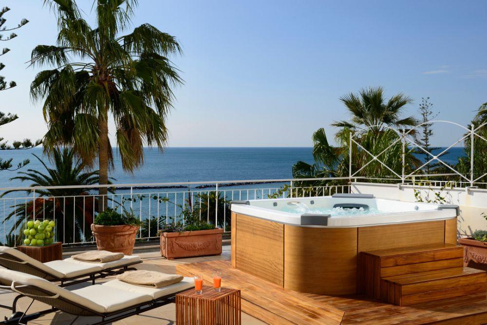Exclusive Luxury Suite Aurora Sea View