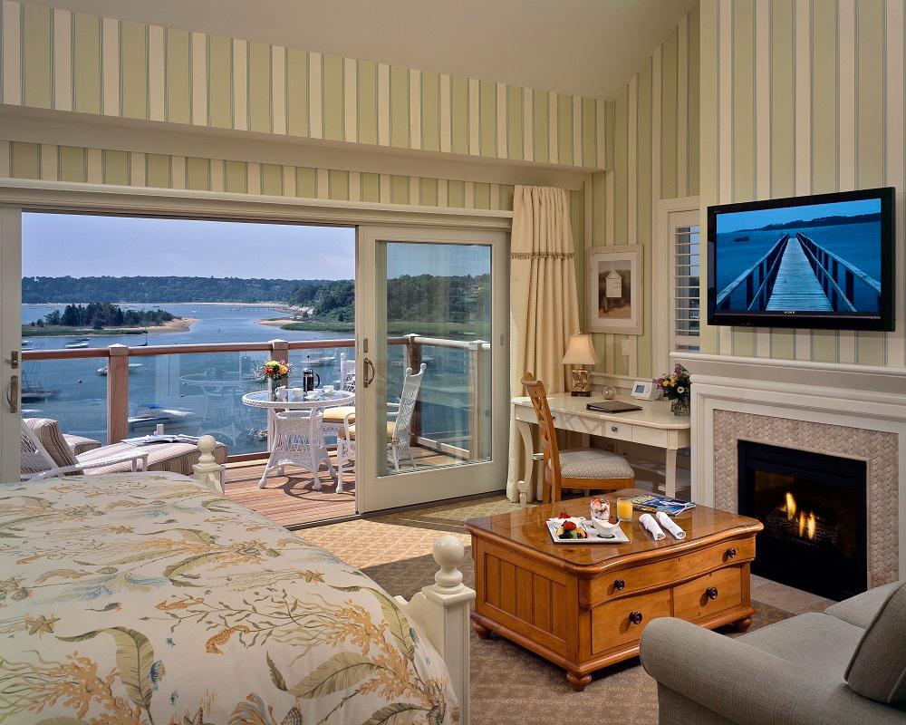 Signature Water View