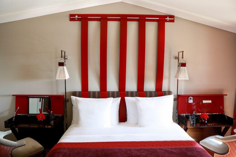Deluxe Lake View Room