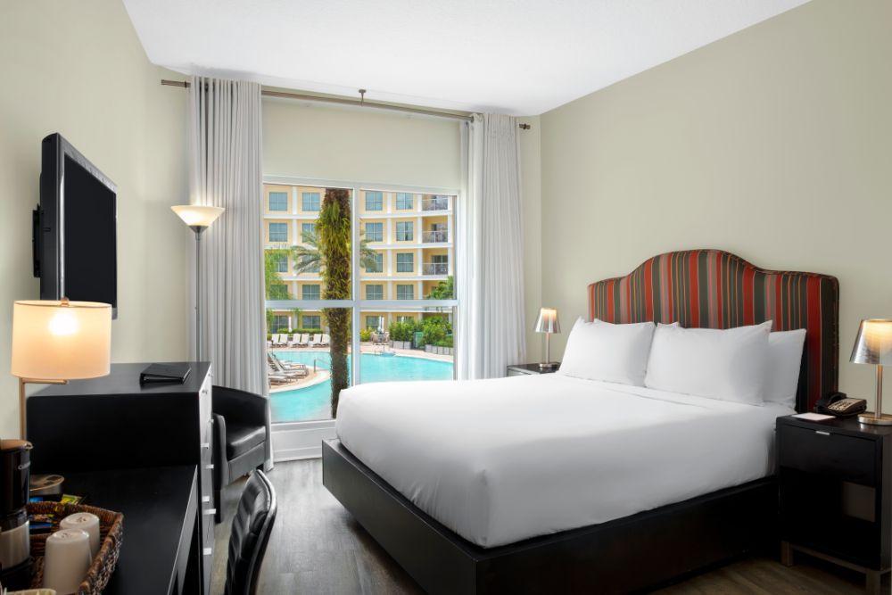 One-Bedroom Suite Pool View