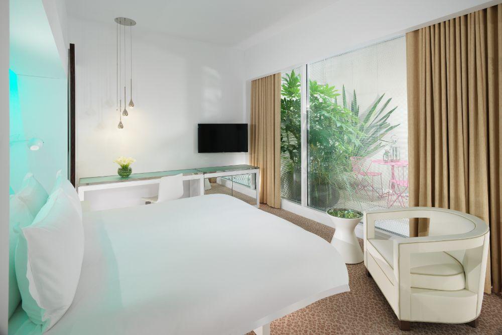 Deluxe Garden Room