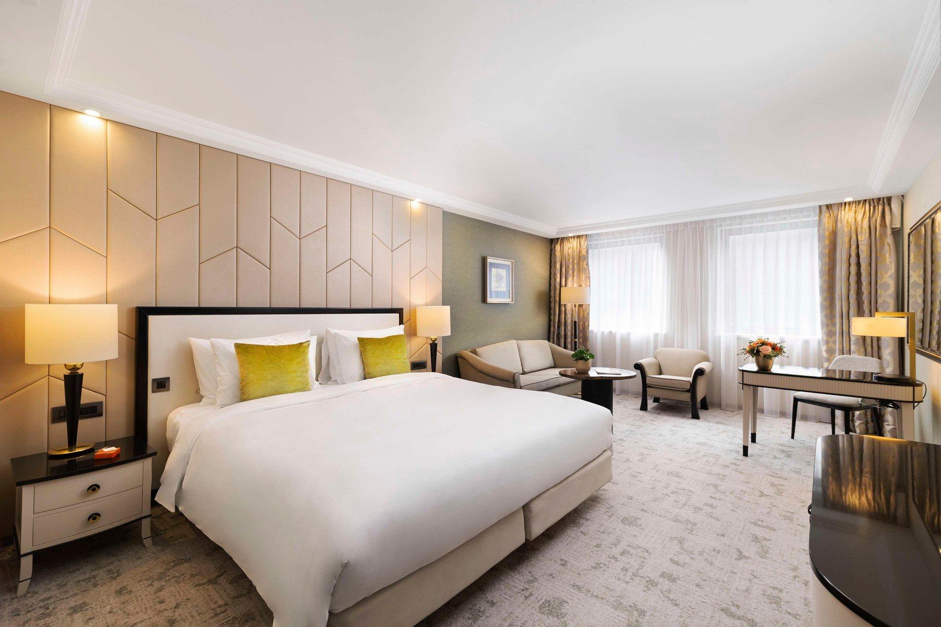 Premium Deluxe Room