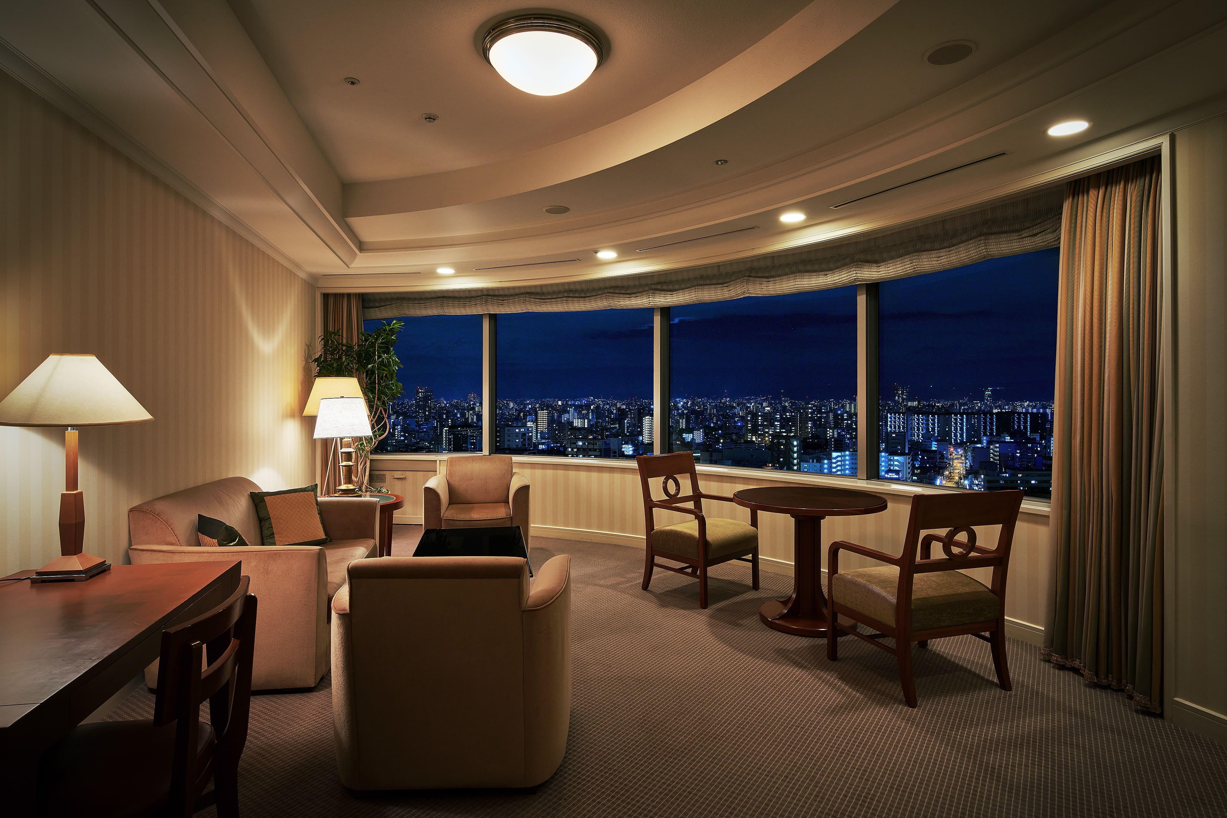 Regular Floor Suite