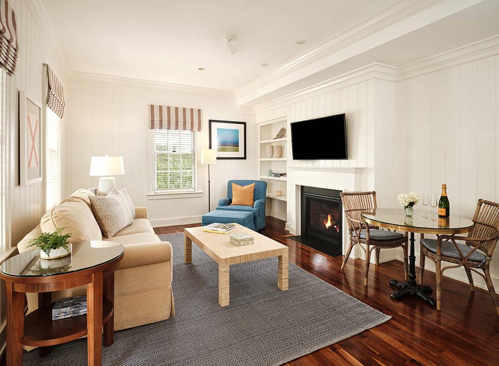 Captain's Cottage 2 Bedroom Deluxe Suite