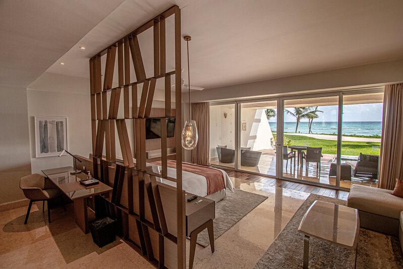 Grand Class Suites