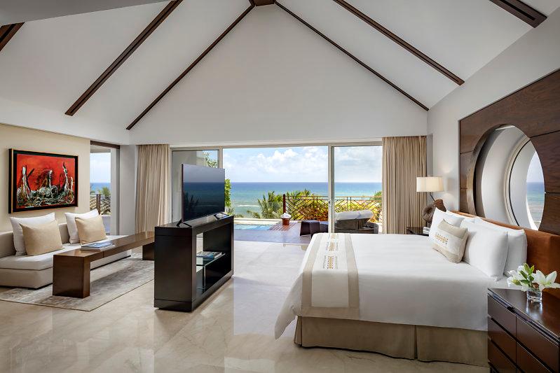 Grand Class Presidential Suites