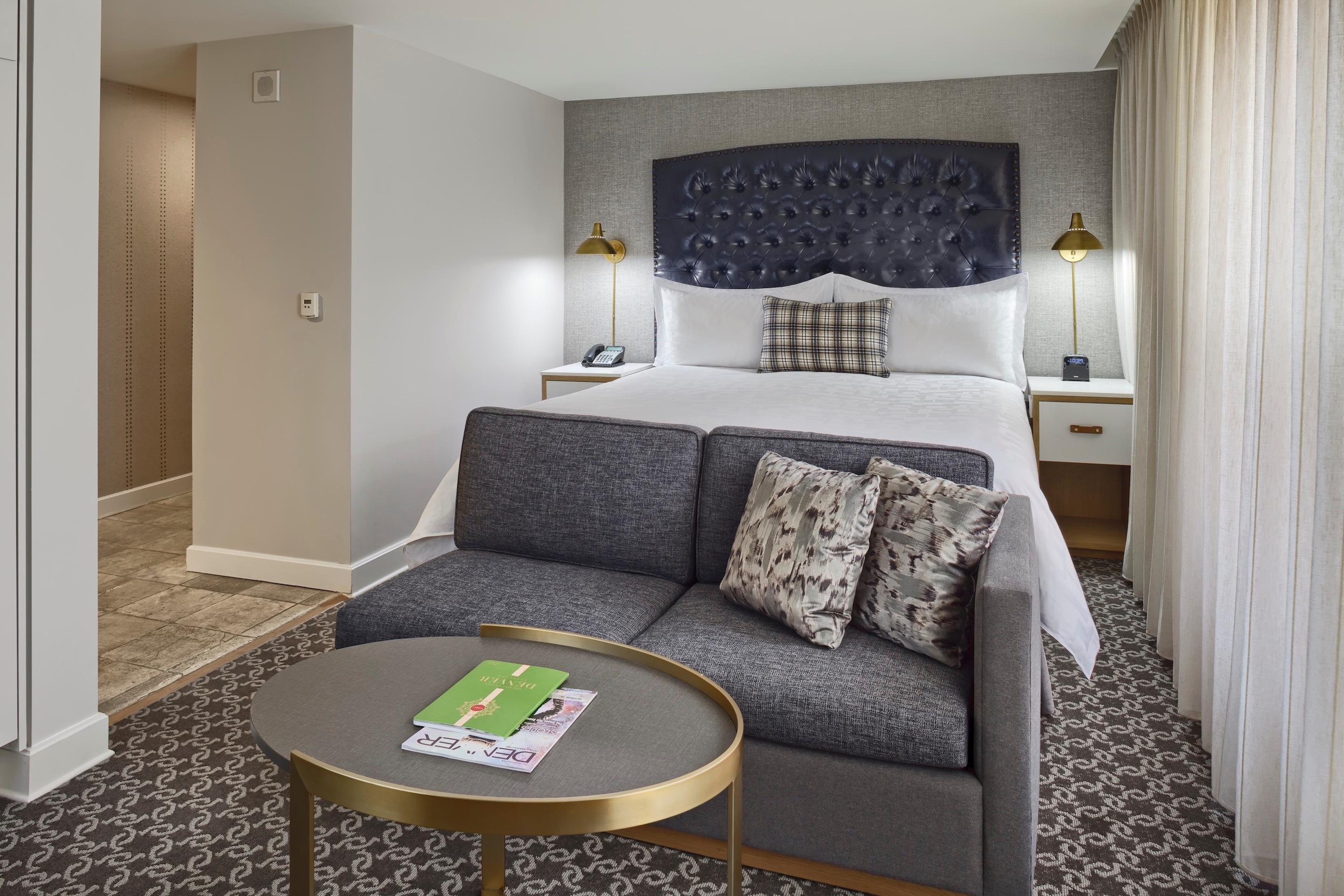 Petite King (One King Bed)