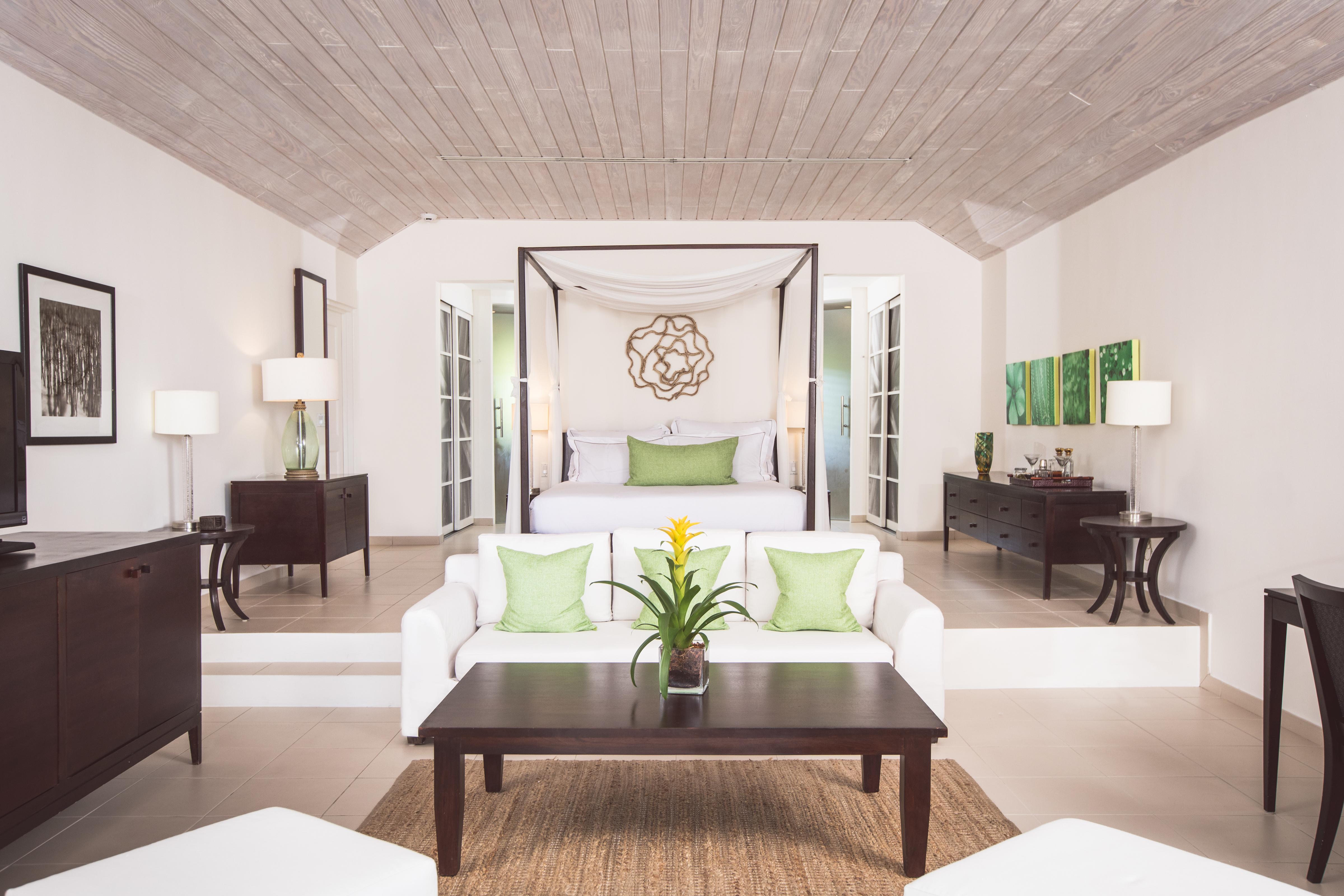 Bay Suite