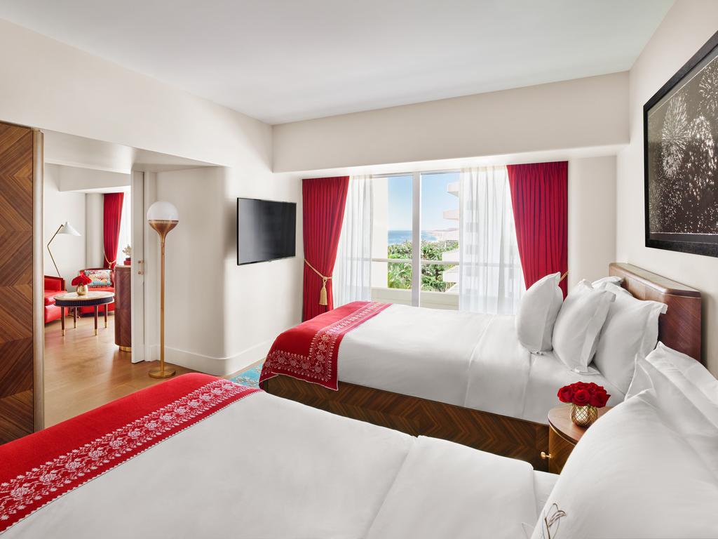 Partial Oceanview Queen/Queen Jr. Suite