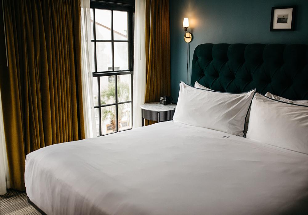 Socialite Premier 1 Bedroom 2 King Suite