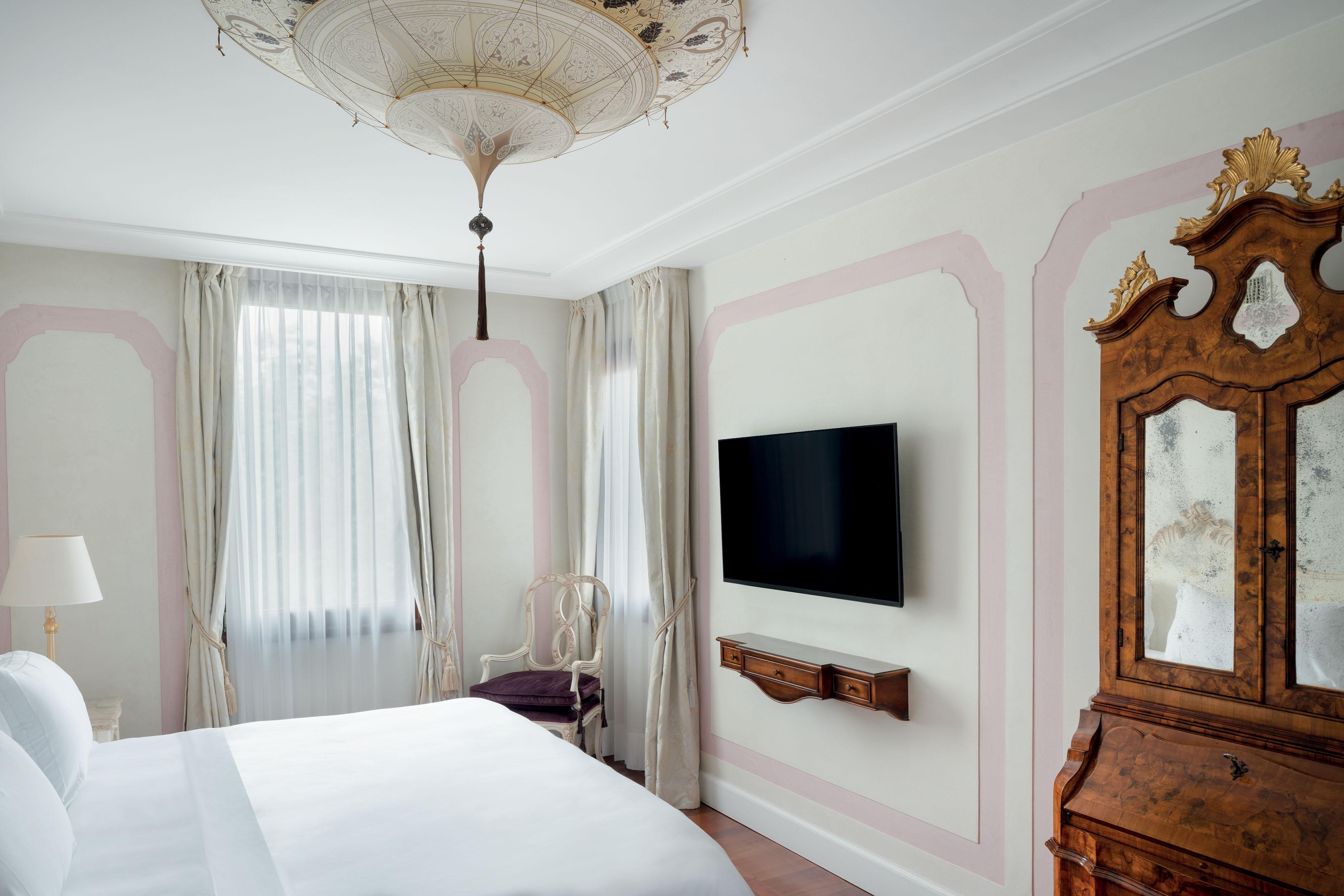 Garden View Suite