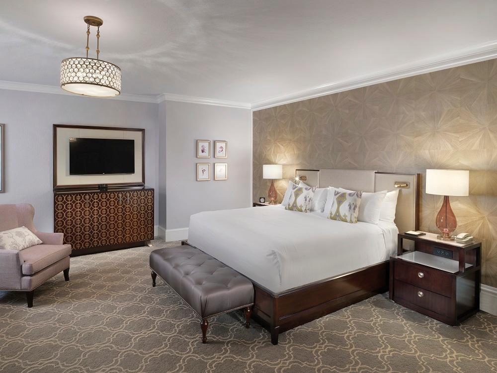 Signature Bay View Suite