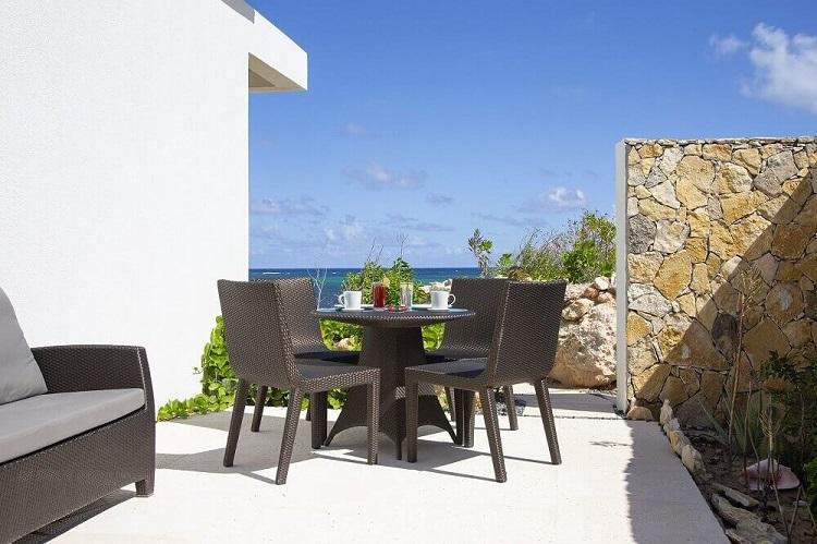 Two Bedroom Beachfront Villa Deluxe