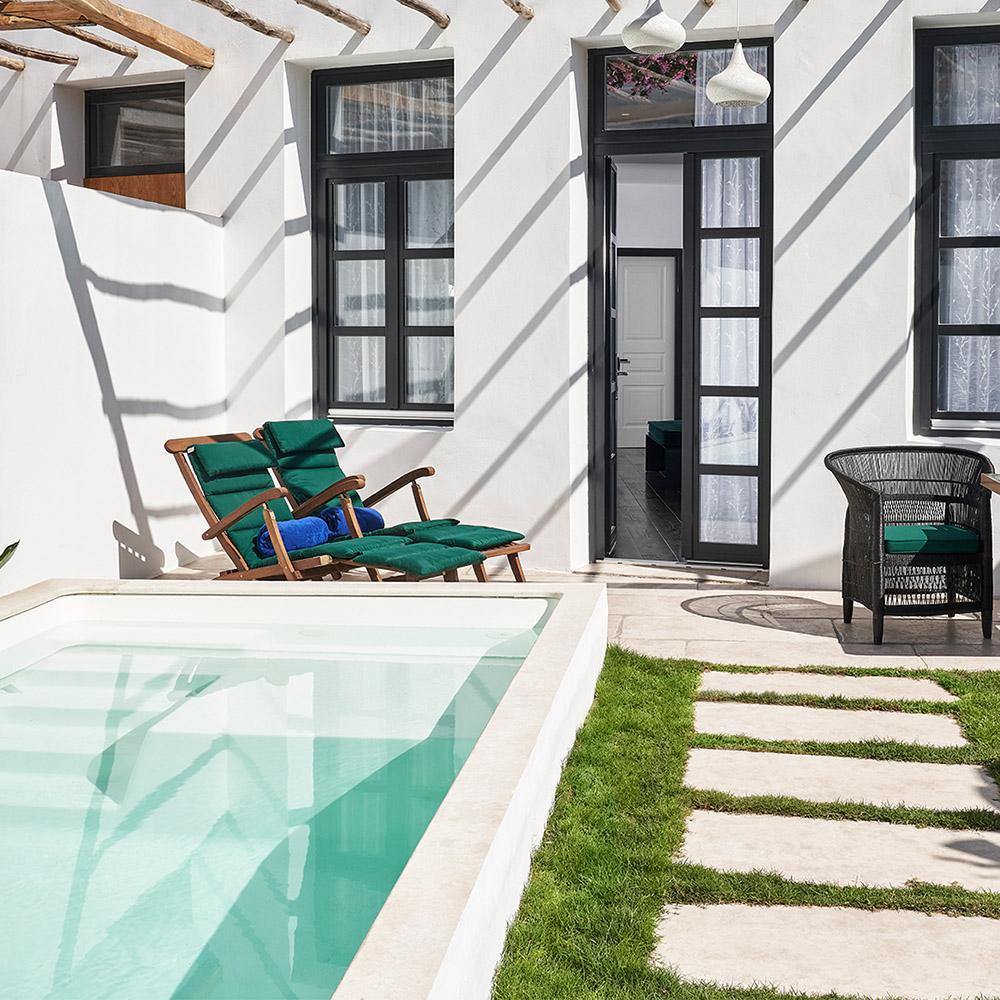 Katikies Garden Pool Suite Sea View