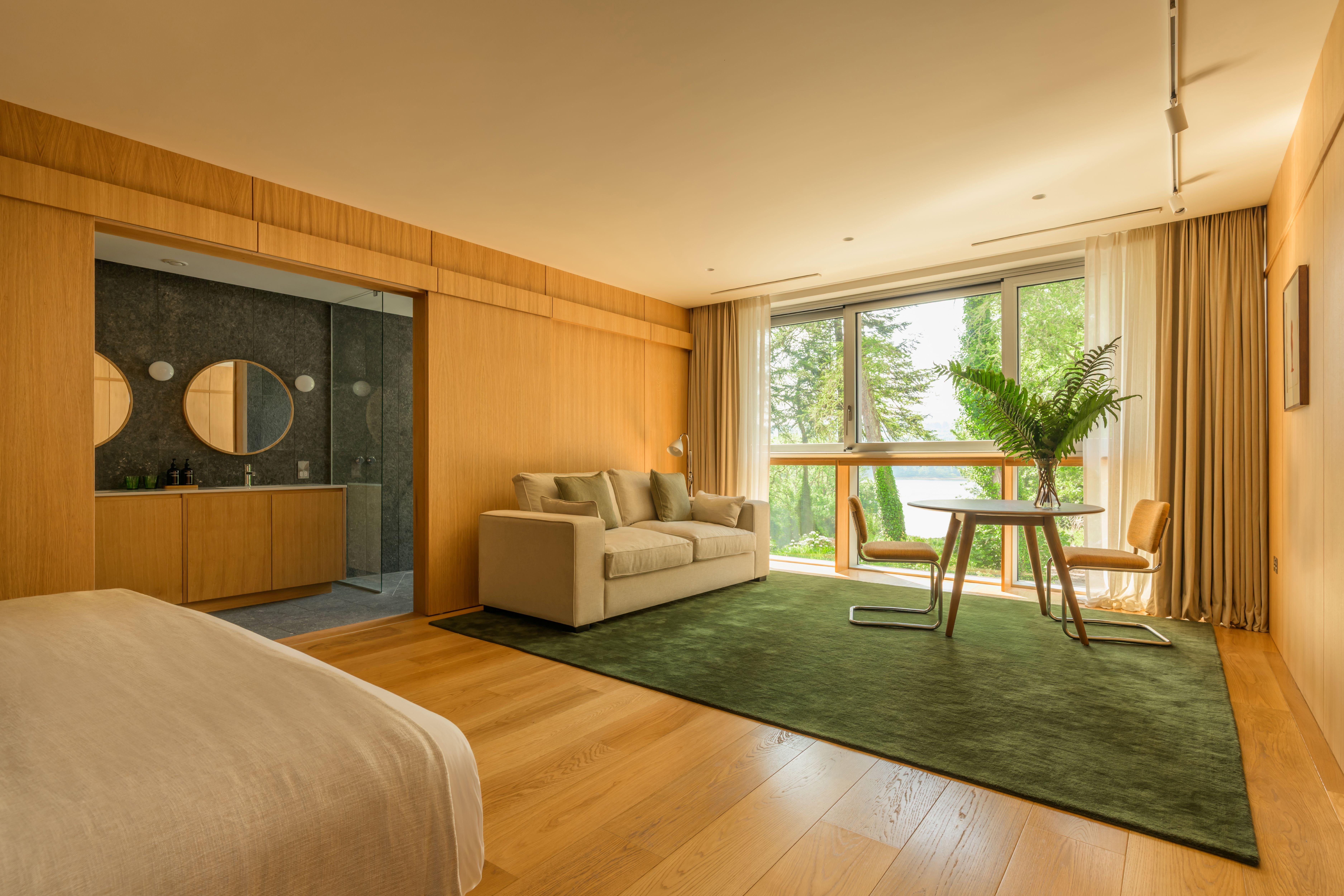 Landscape Suite