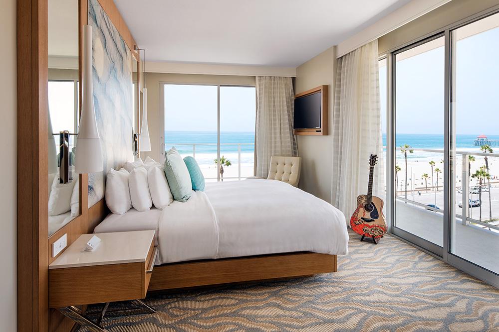 Oceanfront One Bedroom Suite