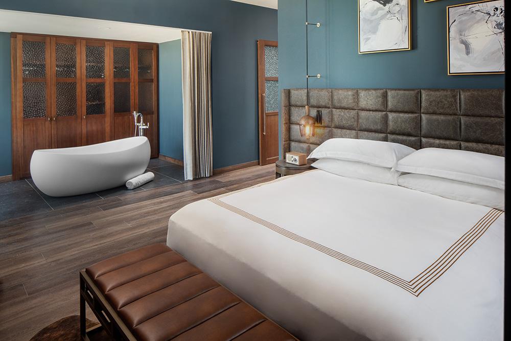 Thompson Suite with 1 King Bed