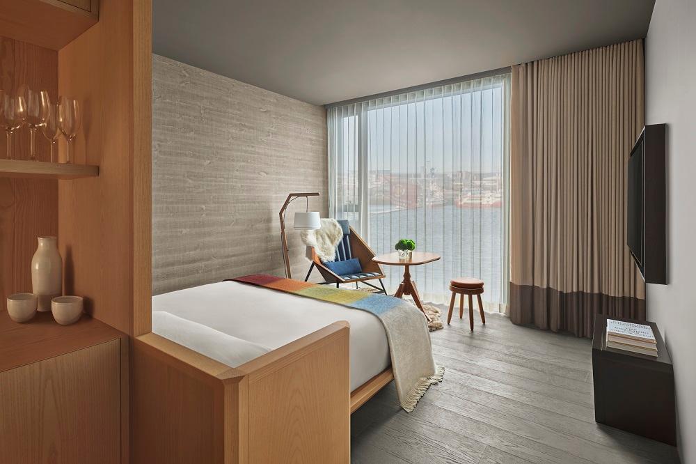Harbor Room