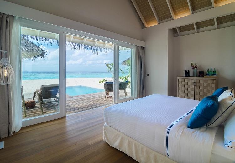 Grand Pool Beach Villa (5)