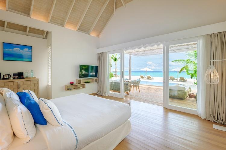 Two-Bedroom Family Beach Villa with Pool (5)