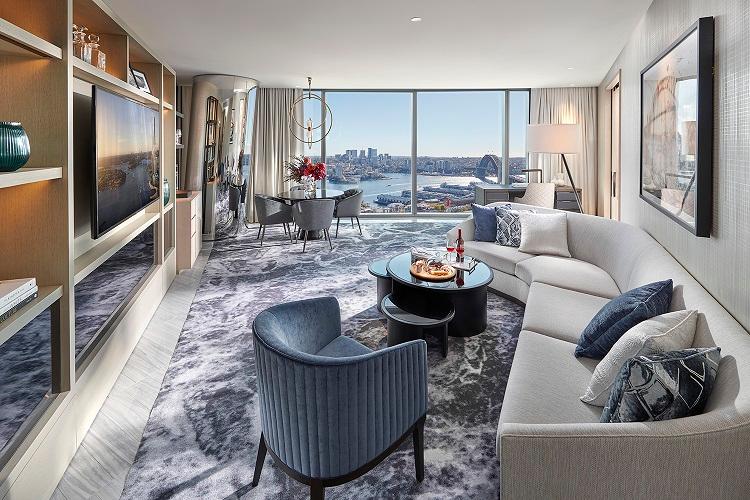 Executive Harbour Bridge Suite