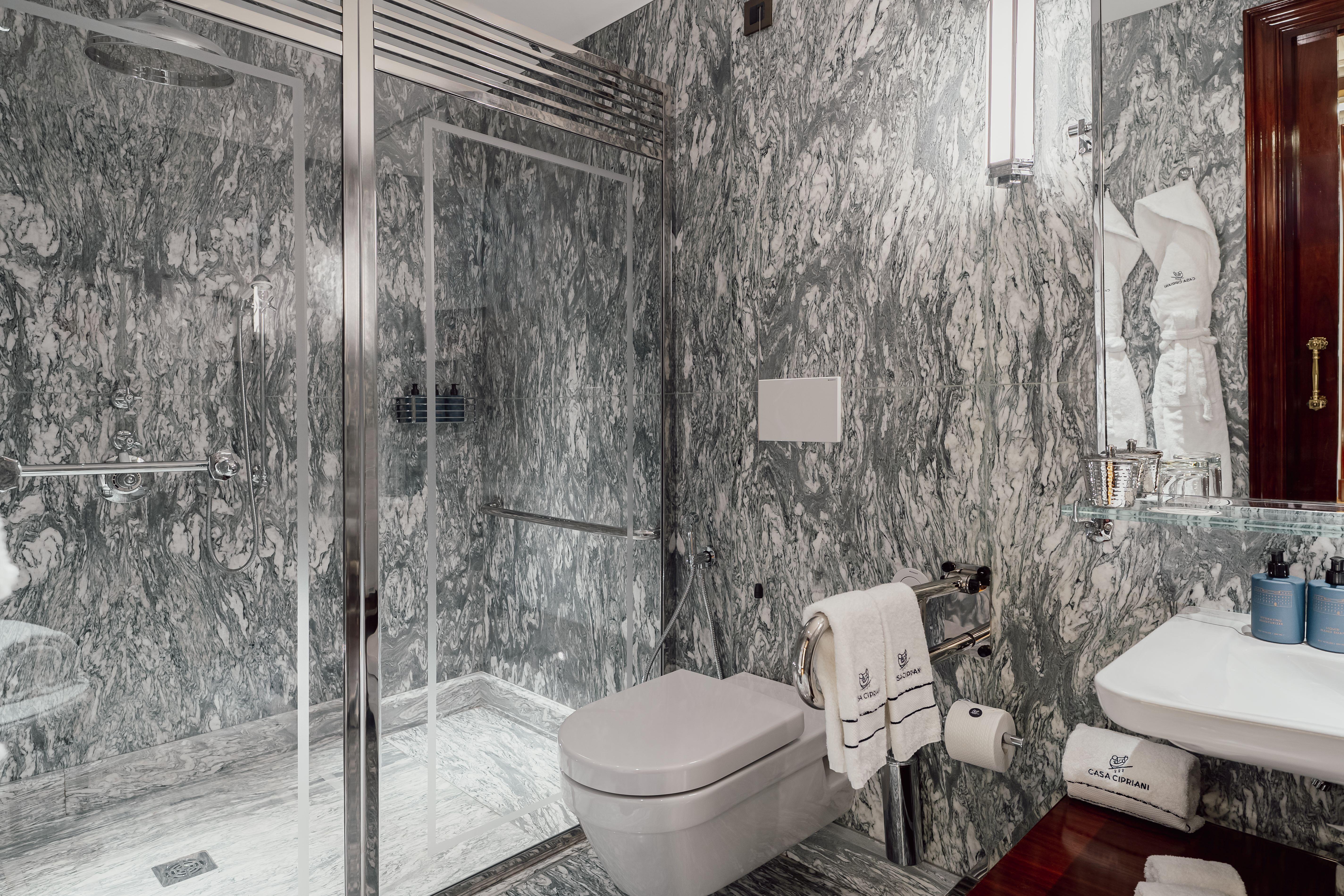 Classic Room (Accessible)