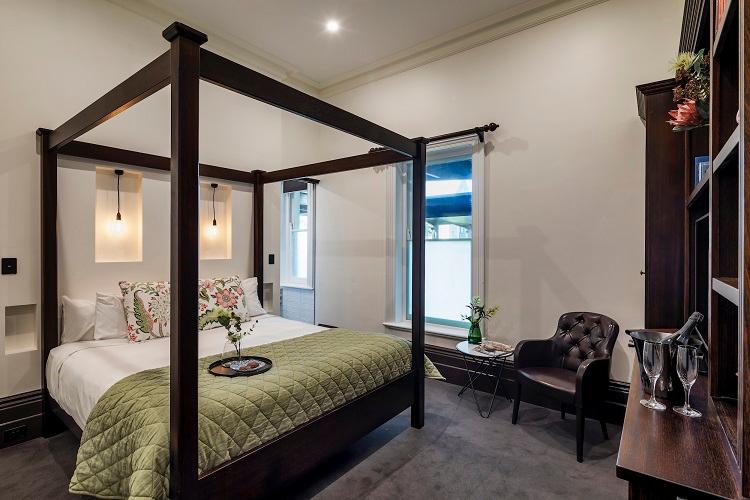 Classic Room